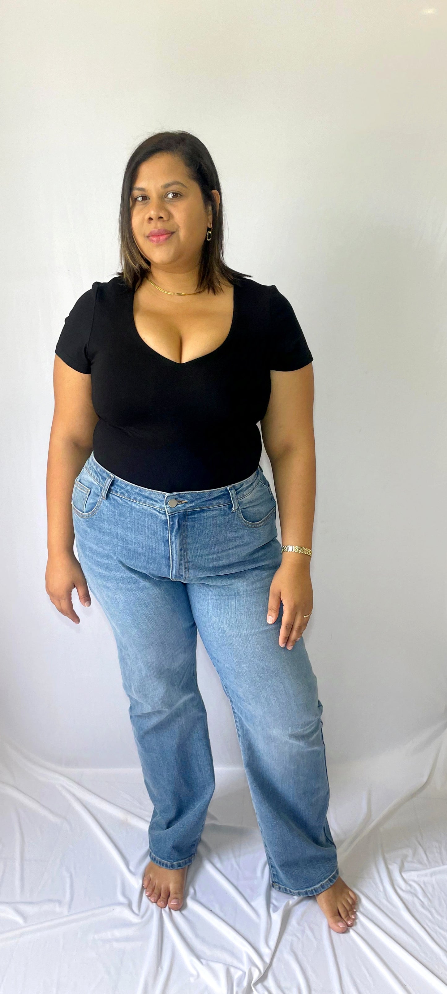 Bella Buttery V Neck Short Sleeve Black