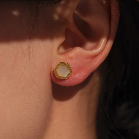White MoonStone